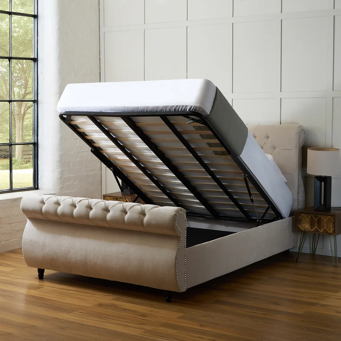 Chiswick Grand Ottoman Bed Frame