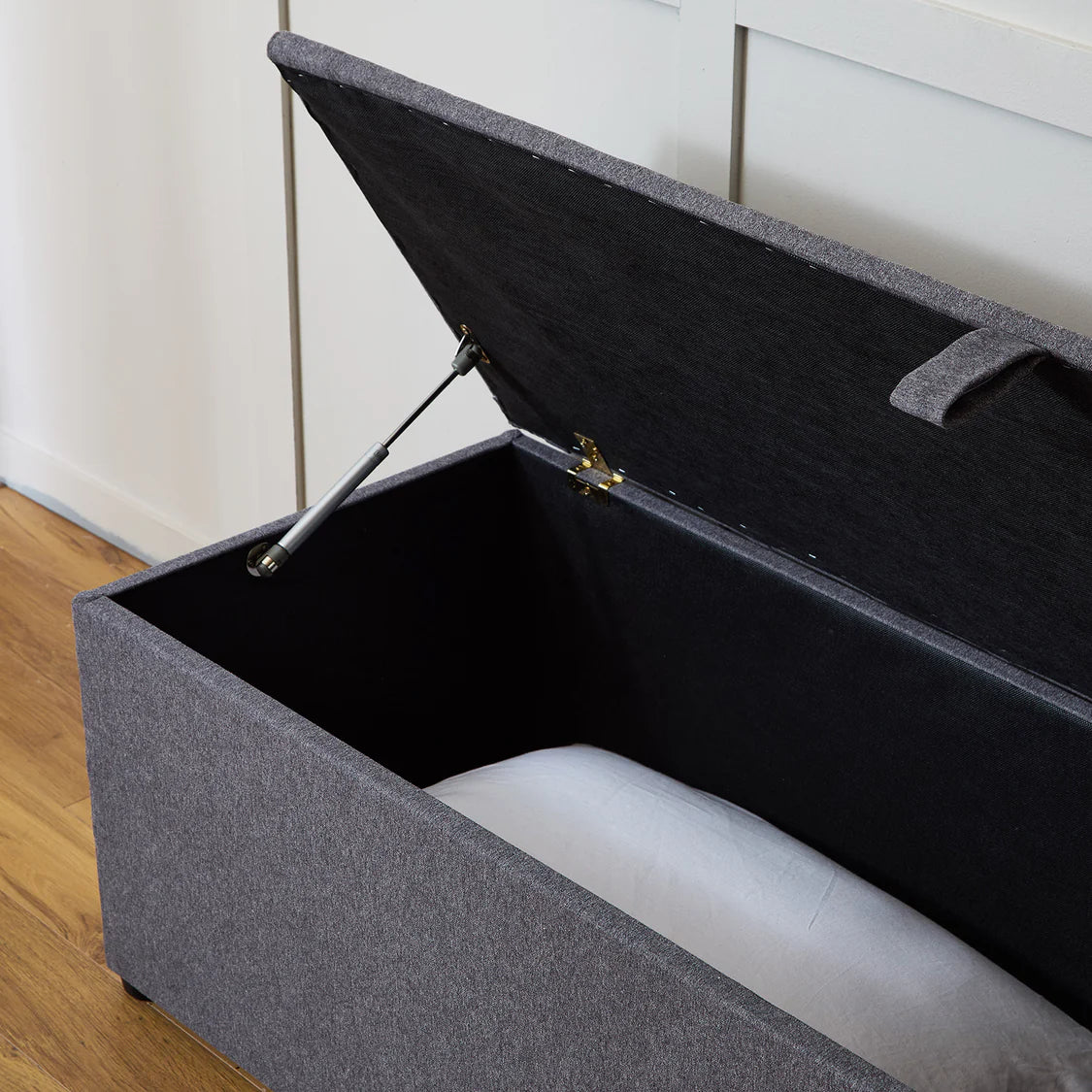 Hana Ottoman Blanket Storage Box