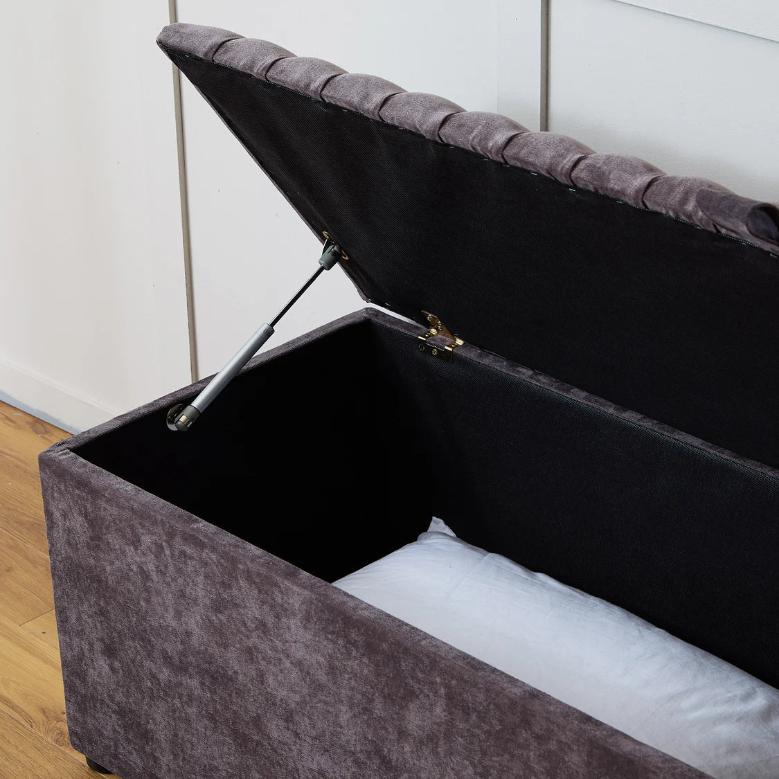 Oliver Ottoman Blanket Storage Box
