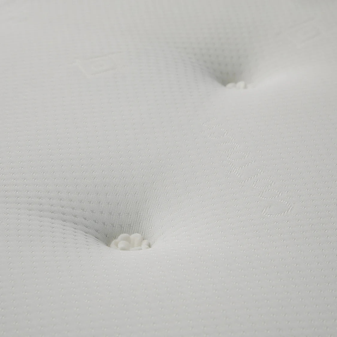 Essentials Cool Touch 1000 Pocket Sprung Mattress