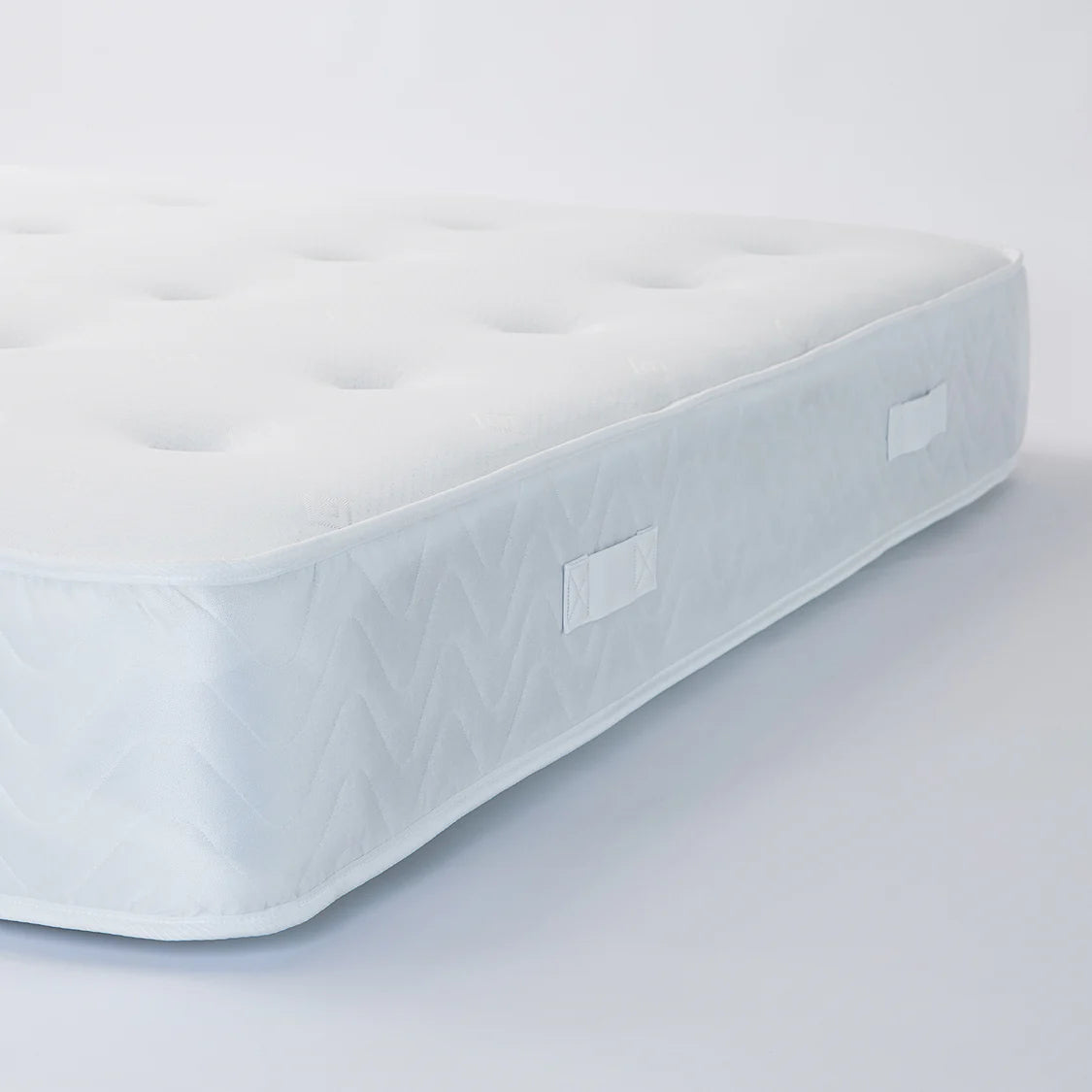 Essentials Cool Touch 1000 Pocket Sprung Mattress